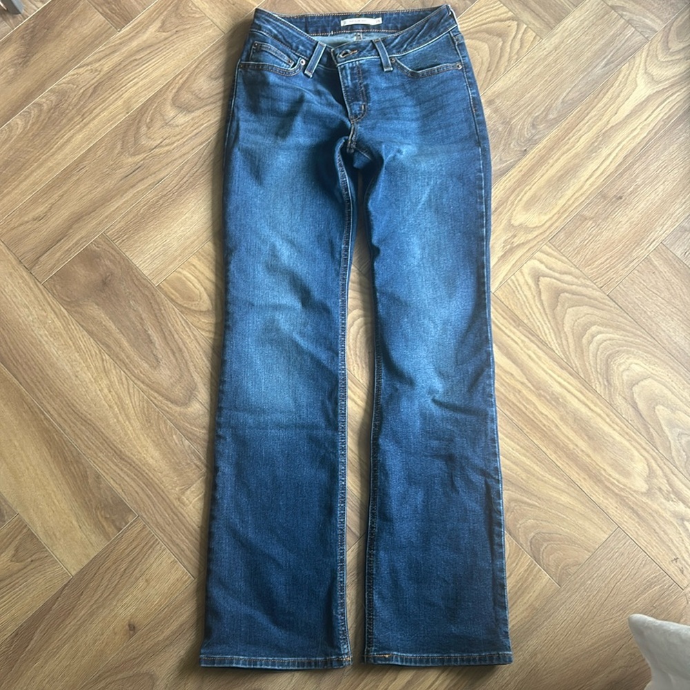 Levi’s super low boot jeans